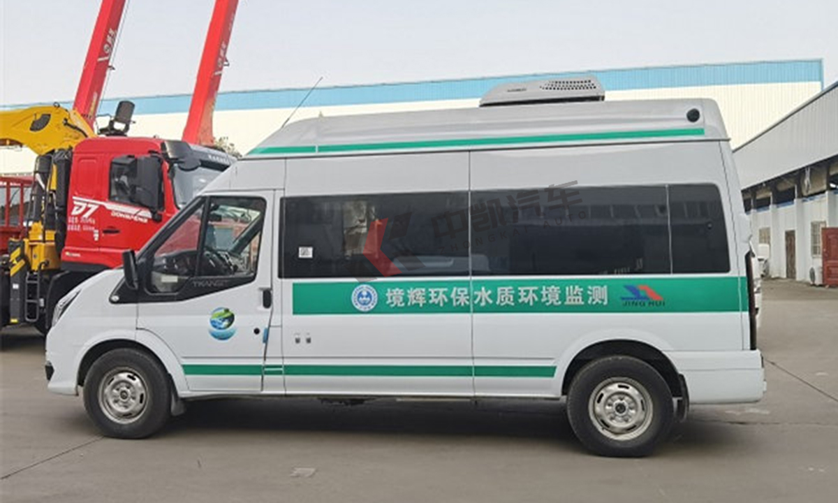 福特V348水質檢測車