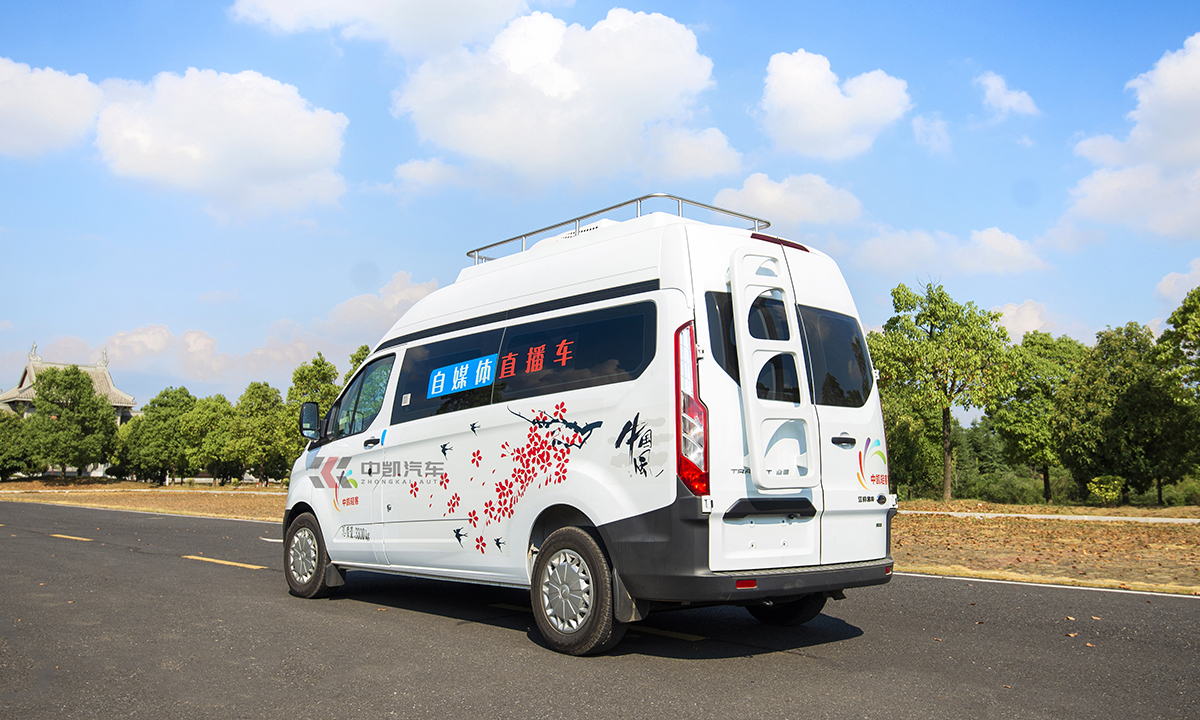 福特V362自媒體直播車