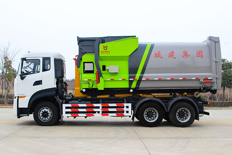 18-20方天龍勾臂垃圾車