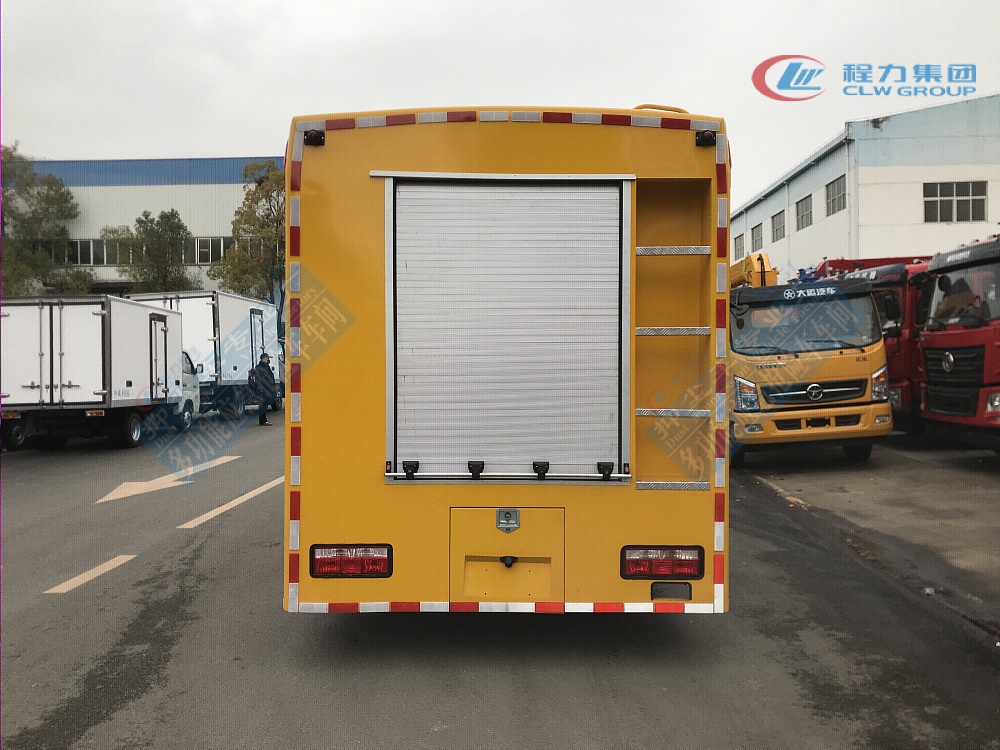 【2000m3/h】大多利卡工程救險(xiǎn)車(chē)