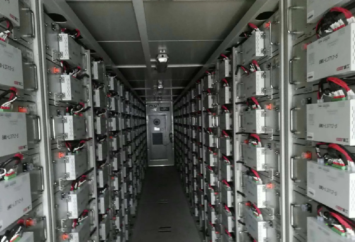 發電機組-UPS電源車